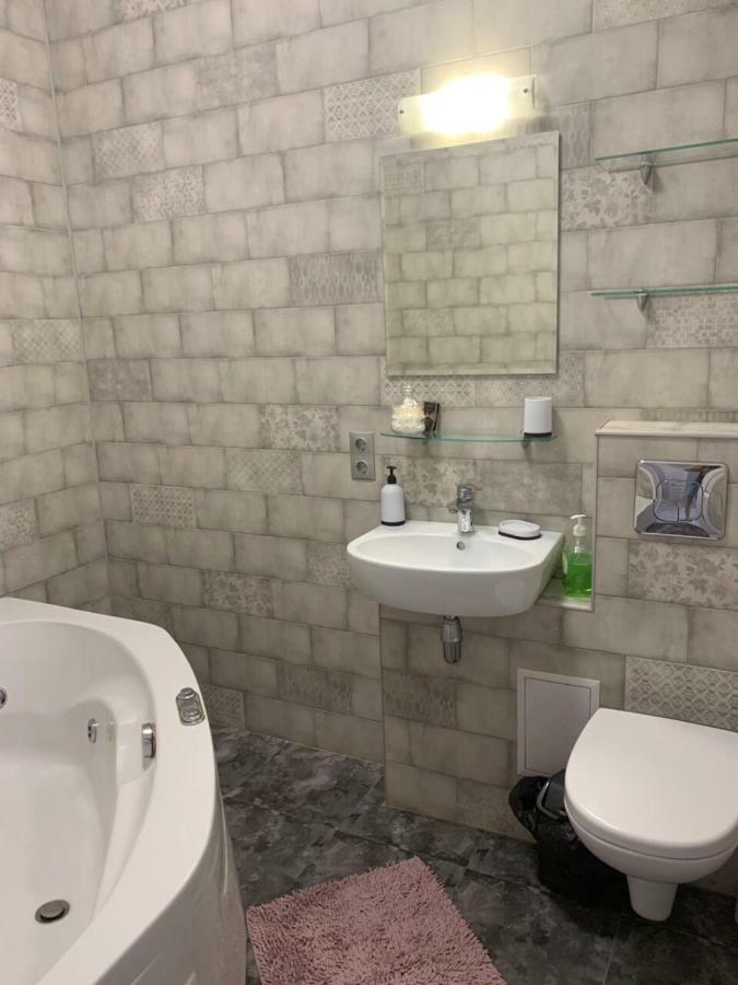 Французский Бульвар Жк Париж Odessa Exterior foto